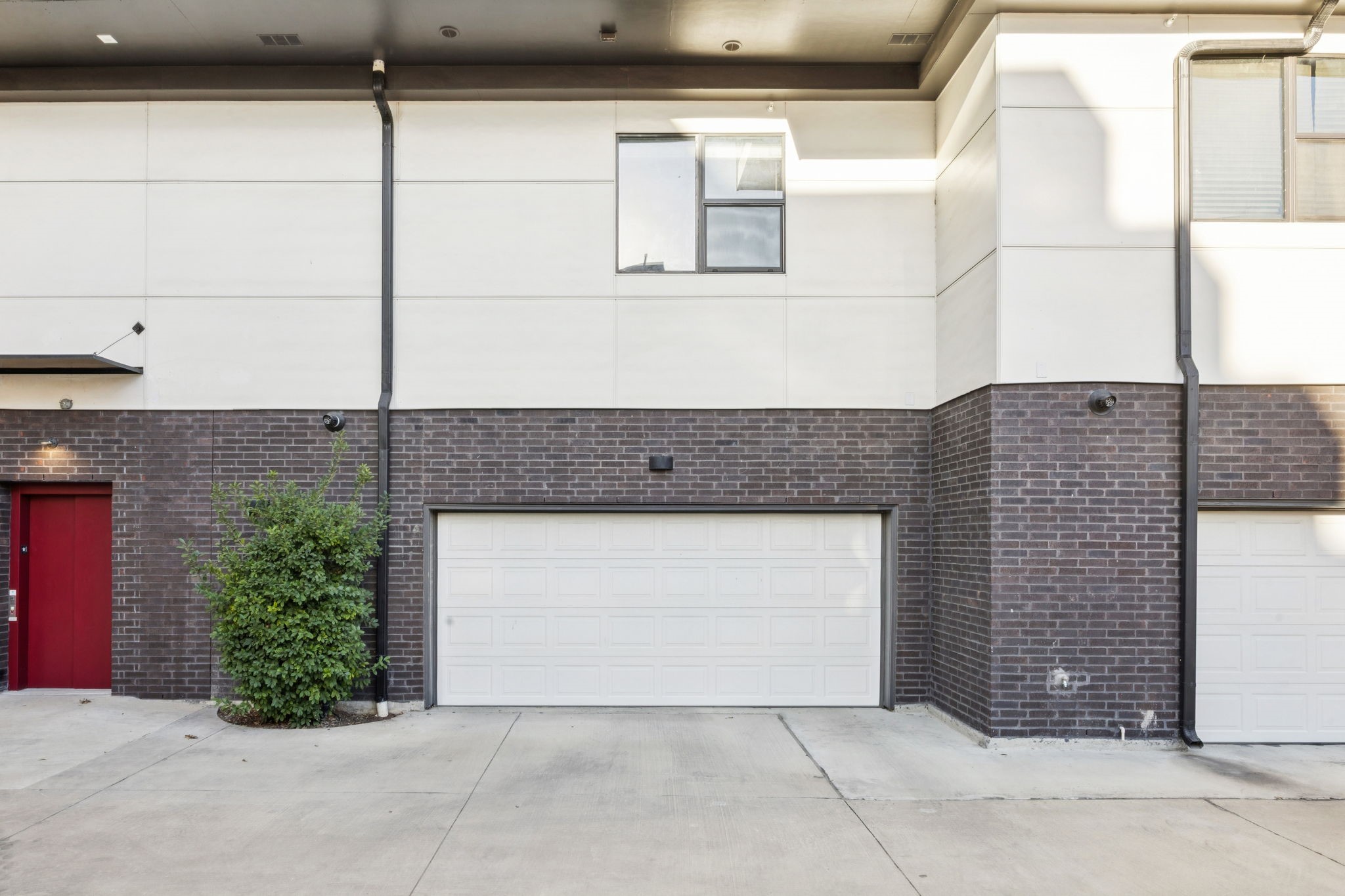 1901 S Harwood Street Dallas TX 75215