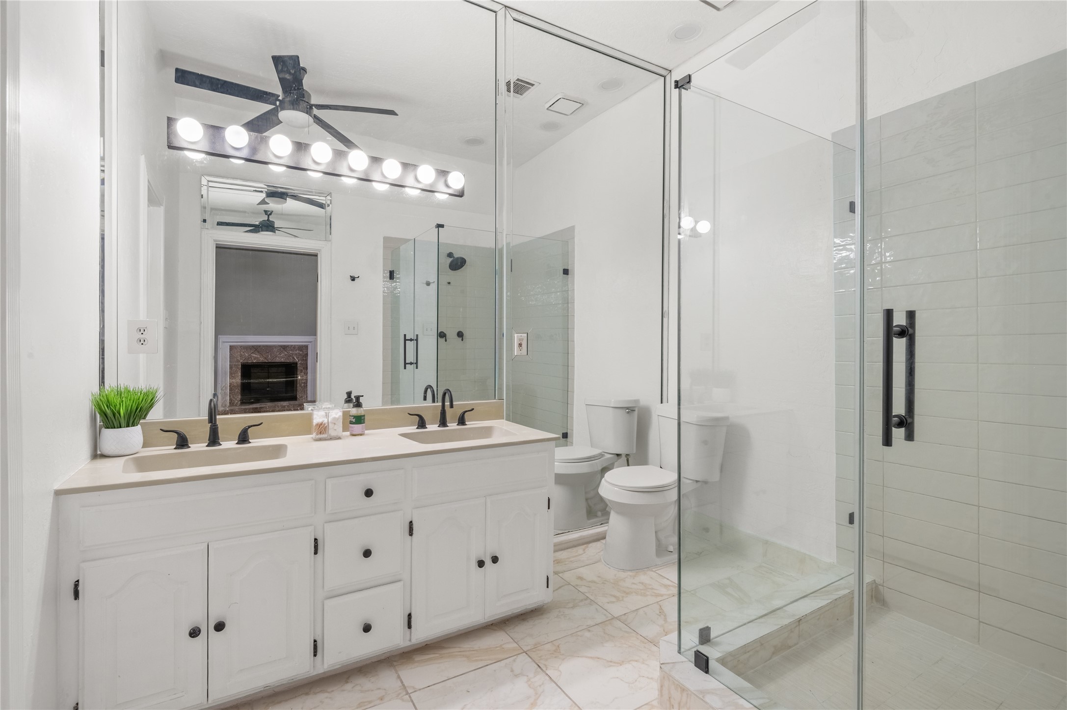 12748 Burninglog Lane Dallas TX 75243