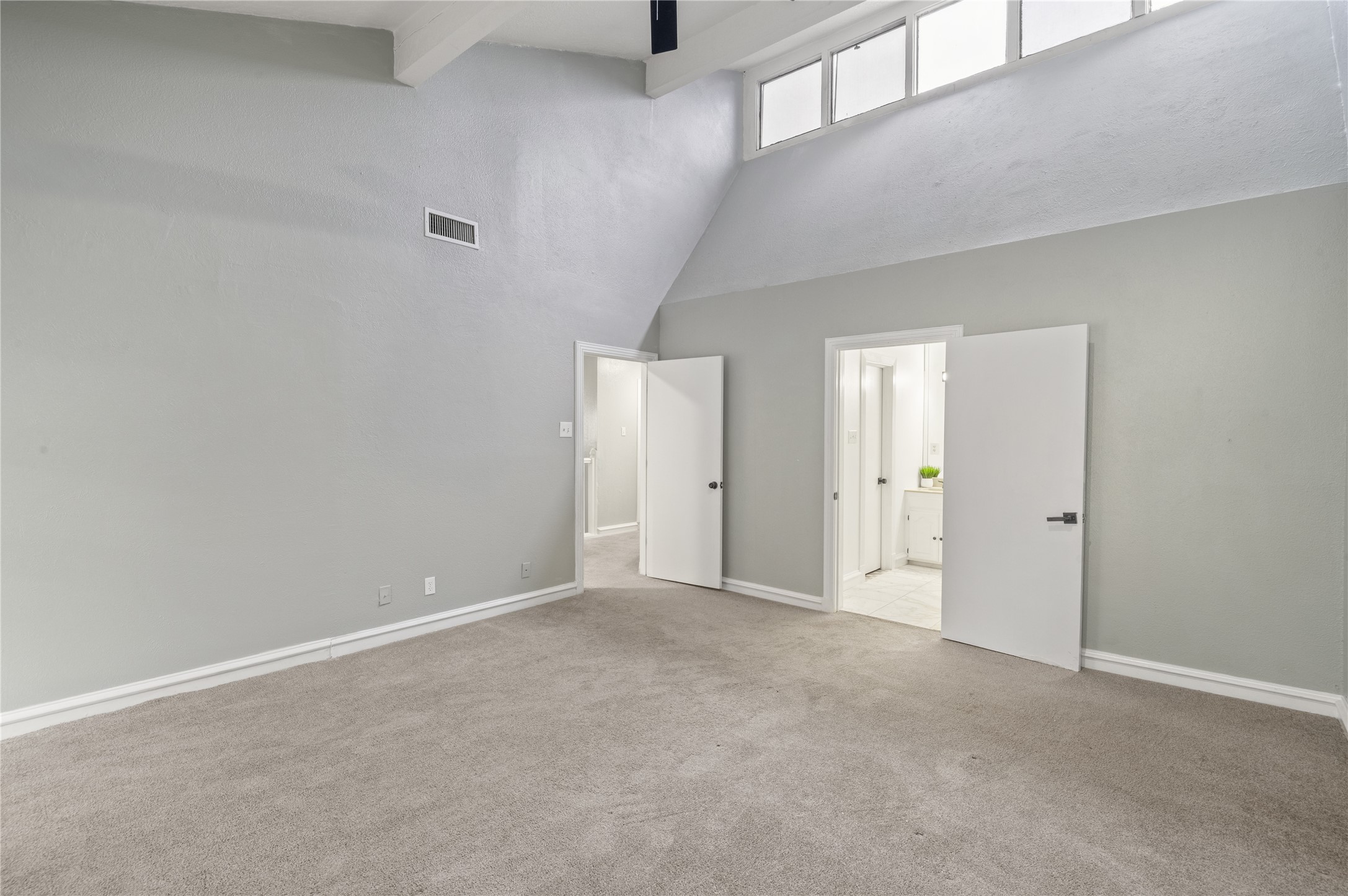 12748 Burninglog Lane Dallas TX 75243