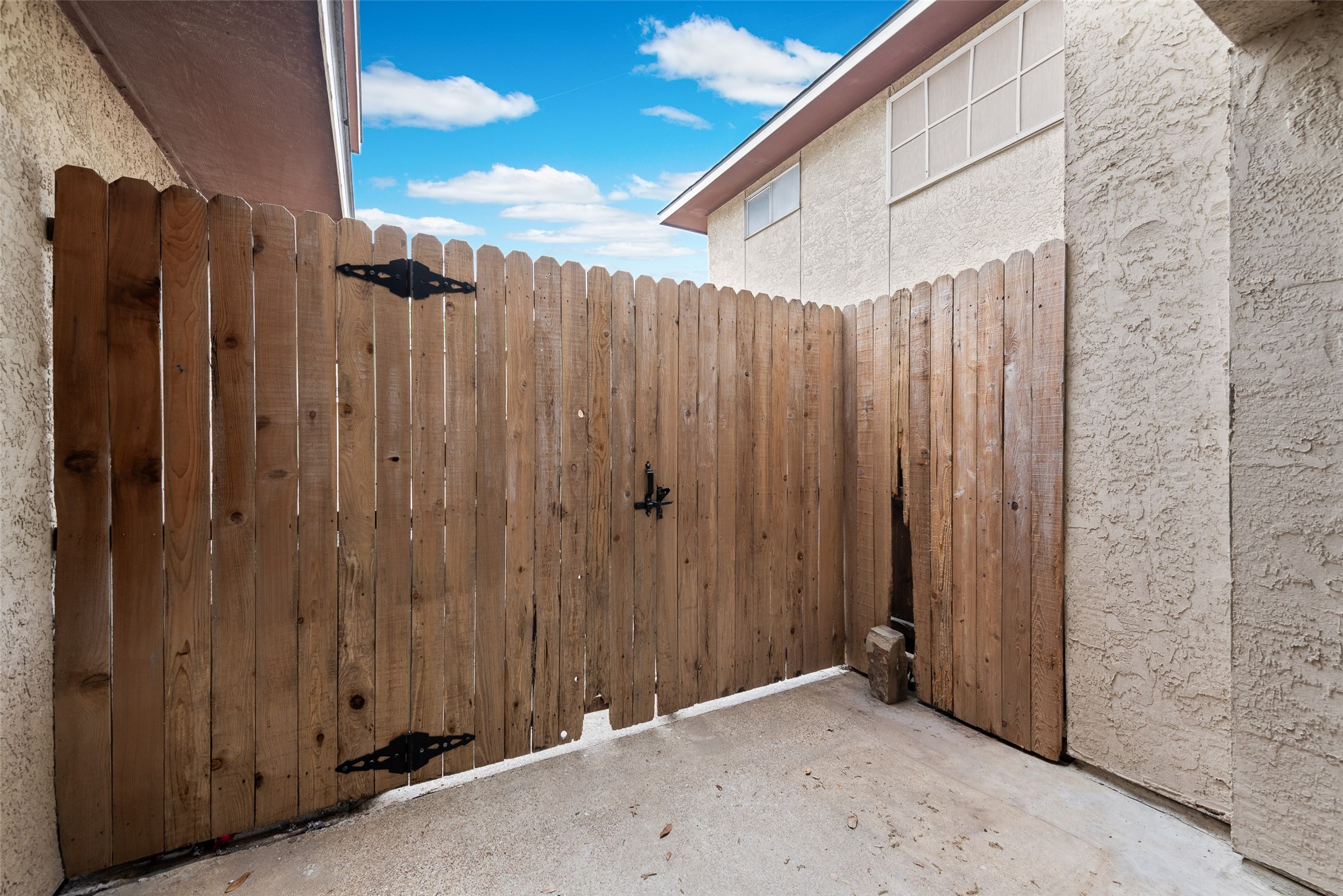 4938 Regal Bluff Mesquite TX 75150