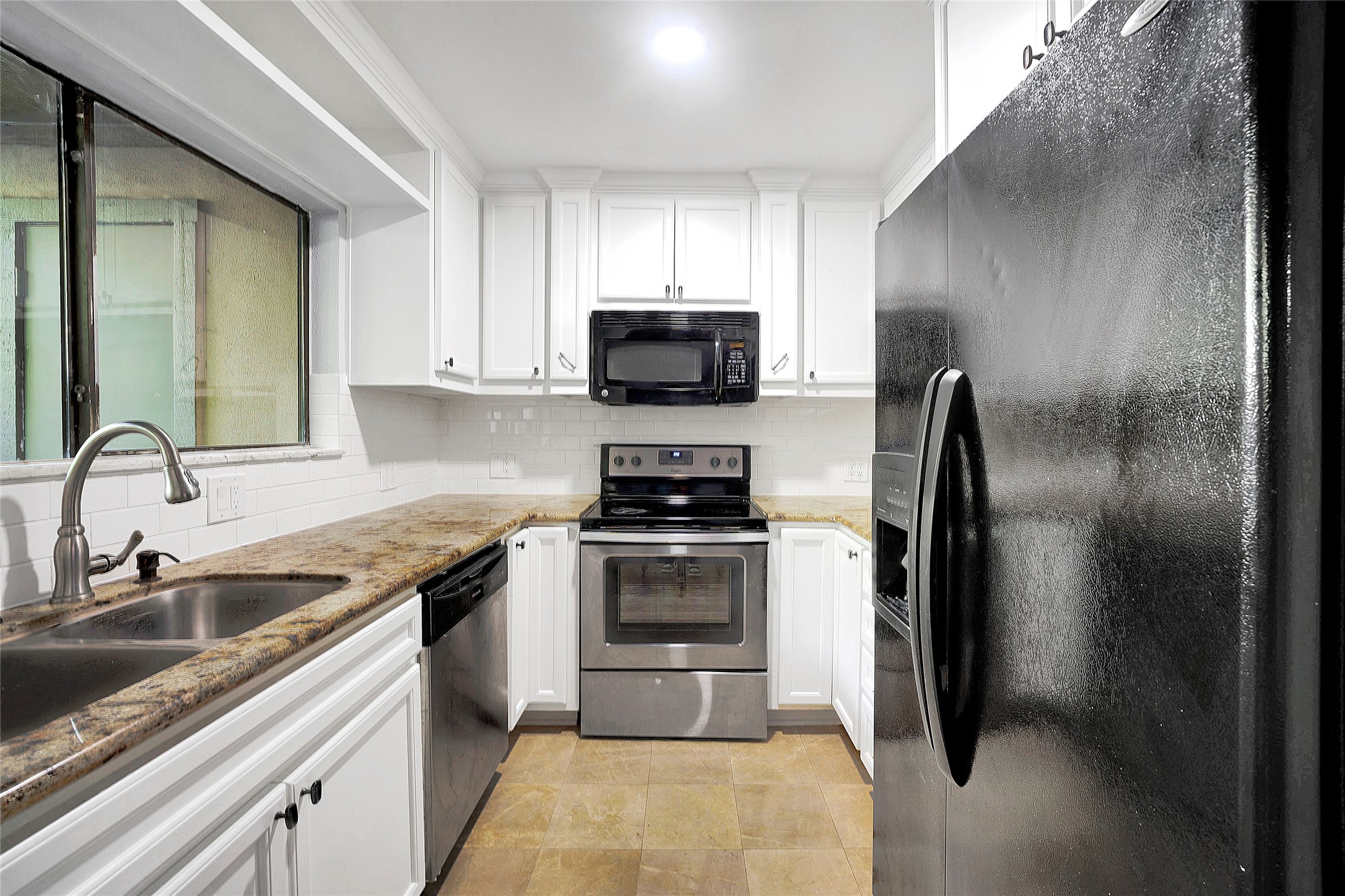3300 Pebblebrook Drive Seabrook TX 77586
