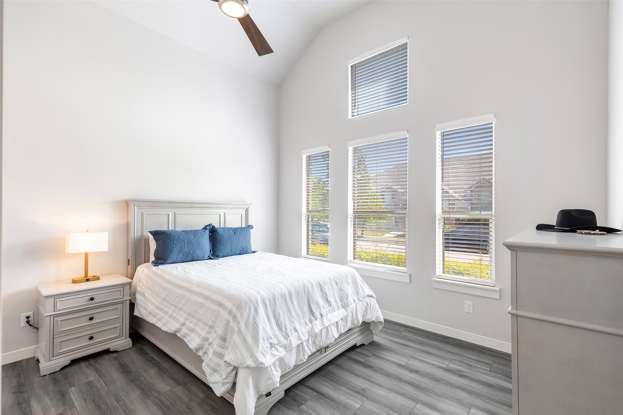 1657 Dewberry Lane Garland TX 75042