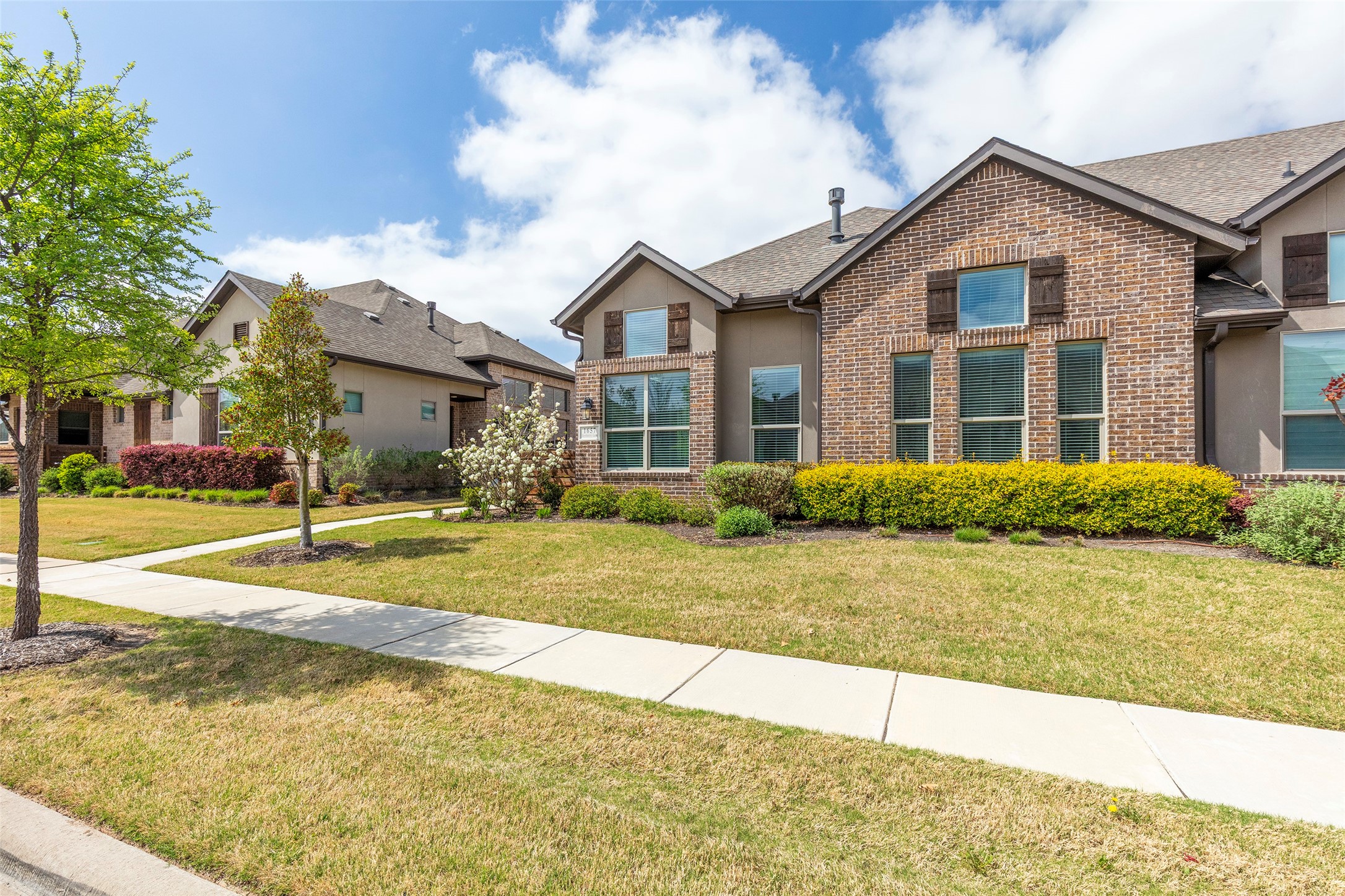 1657 Dewberry Lane Garland TX 75042