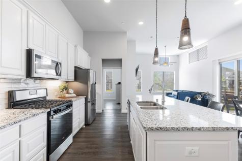 1657 Dewberry Lane Garland TX 75042