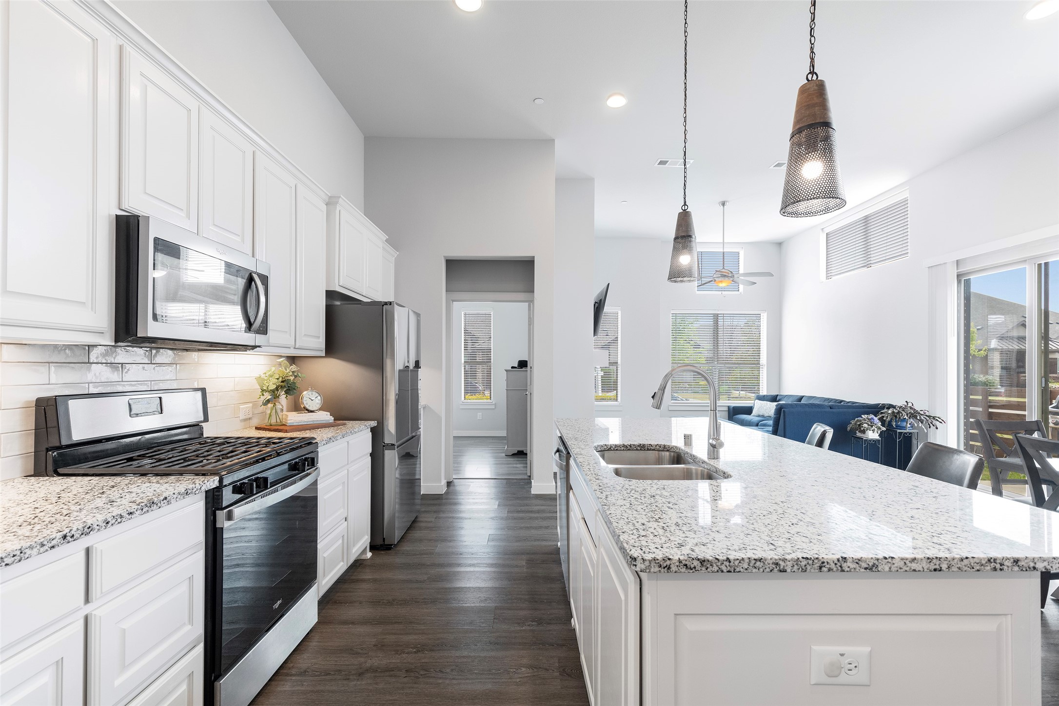 1657 Dewberry Lane Garland TX 75042