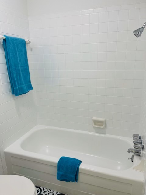 5212 Fleetwood Oaks Avenue Dallas TX 75235
