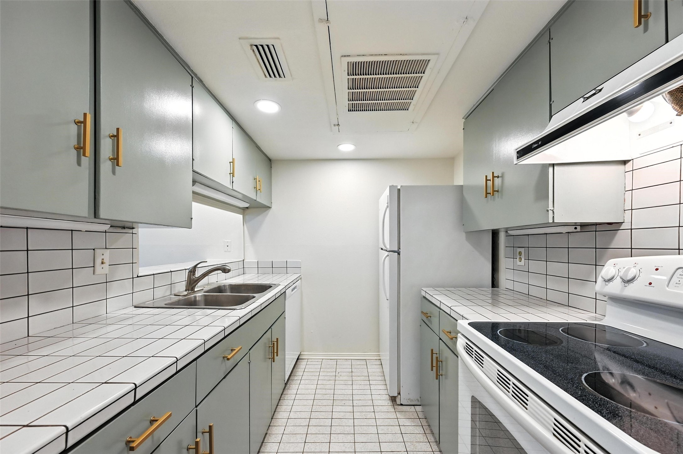 2702 Douglas Avenue Dallas TX 75219