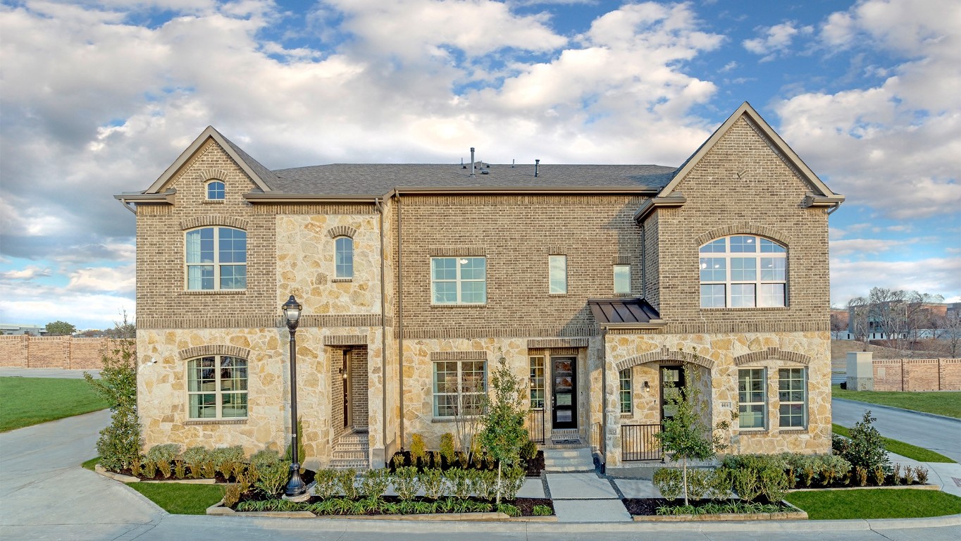 4421 Murphy Lane Carrollton TX 75010