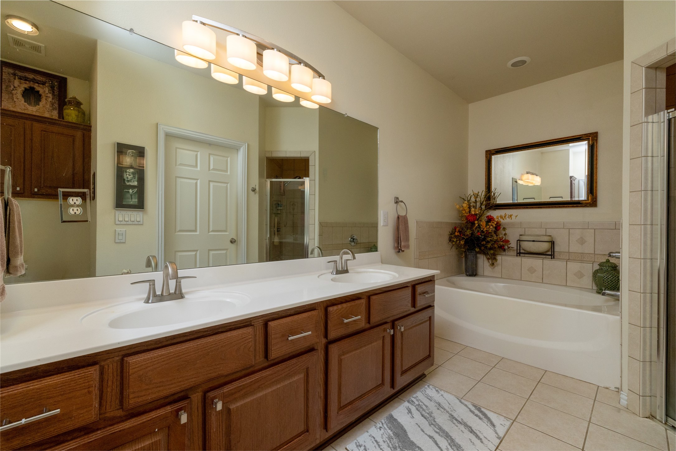 160 Greathouse Village Decatur TX 76234