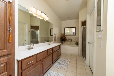 160 Greathouse Village Decatur TX 76234