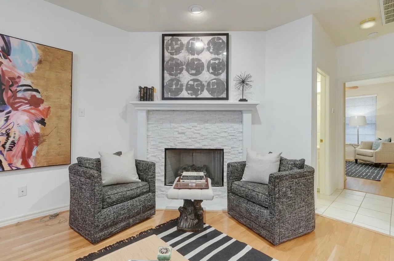 5882 Pecan Chase Benbrook TX 76132