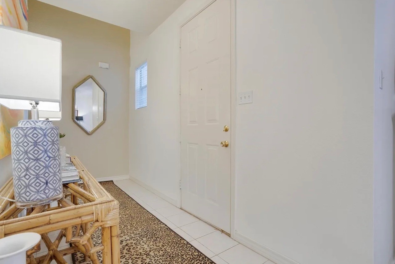 5882 Pecan Chase Benbrook TX 76132