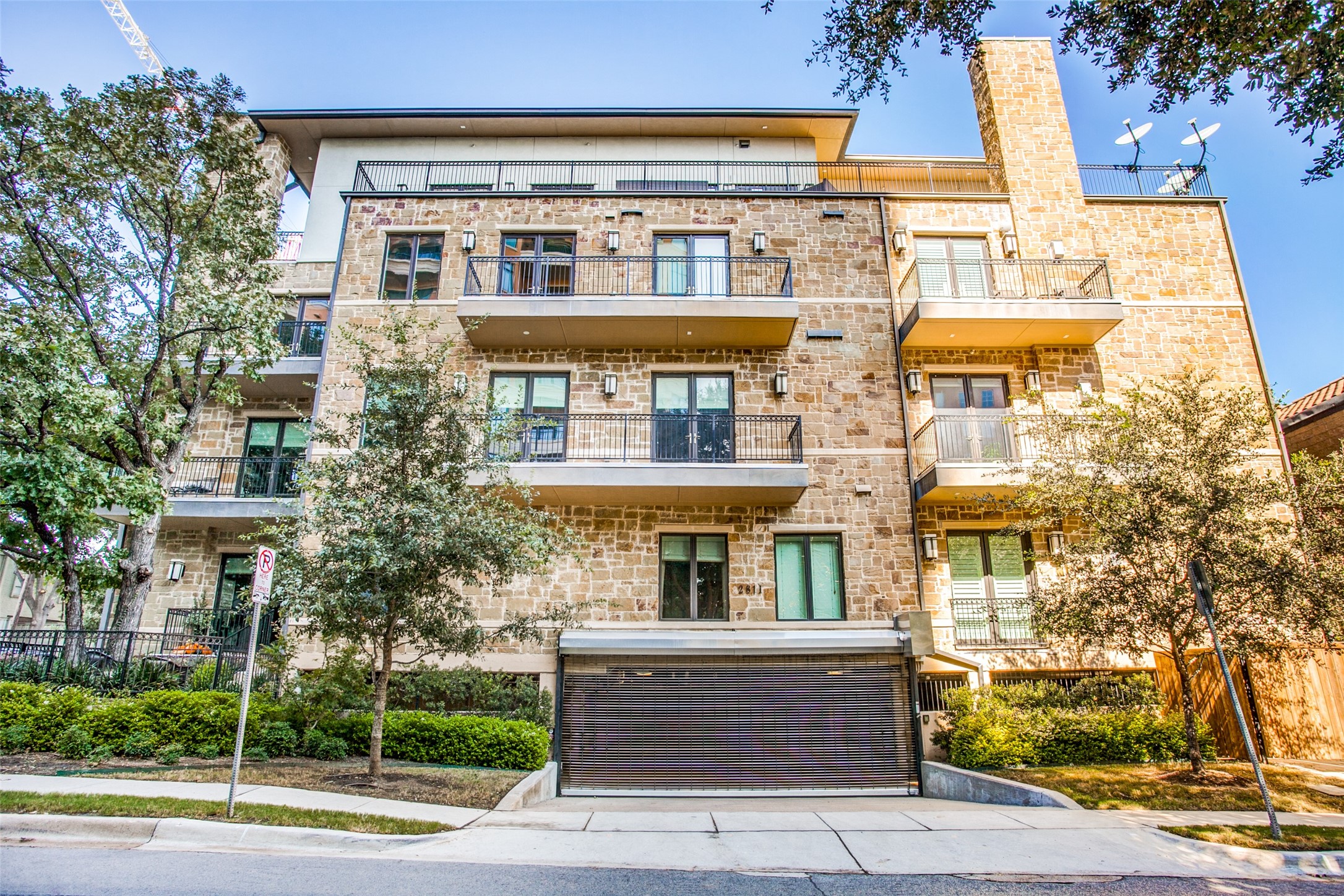 2811 Hood Street Dallas TX 75219
