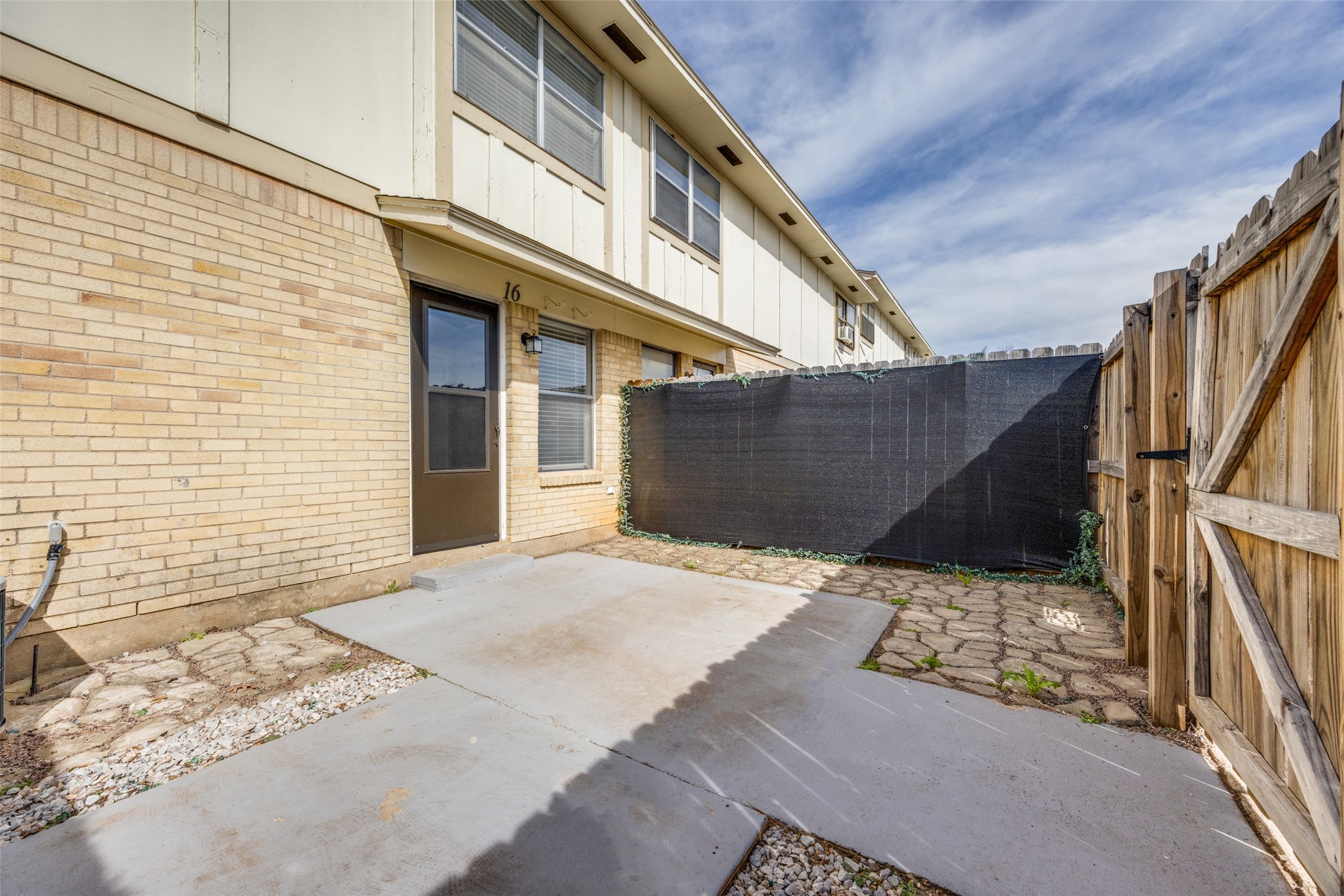 1905 W Morton Street Denison TX 75020