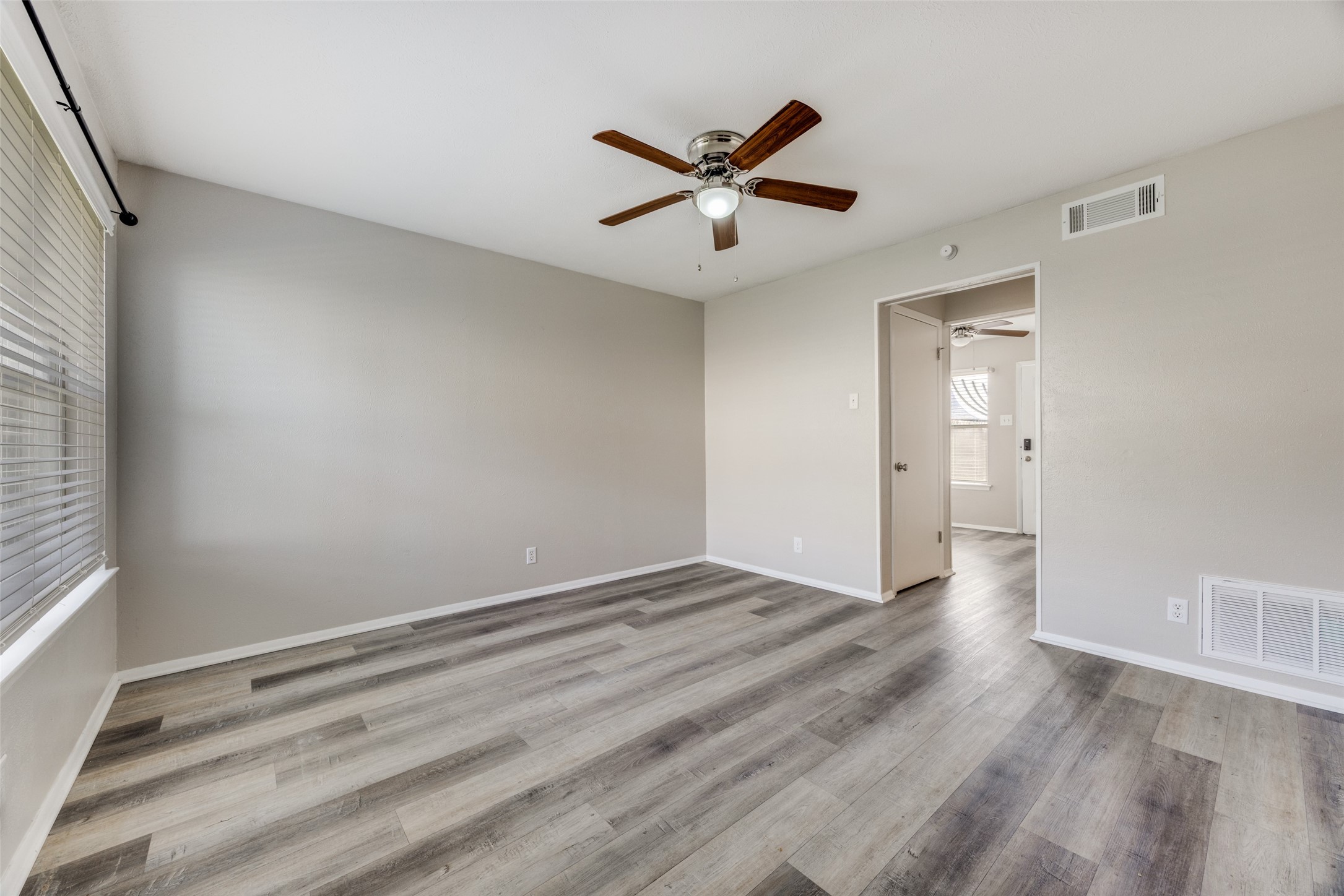 1905 W Morton Street Denison TX 75020
