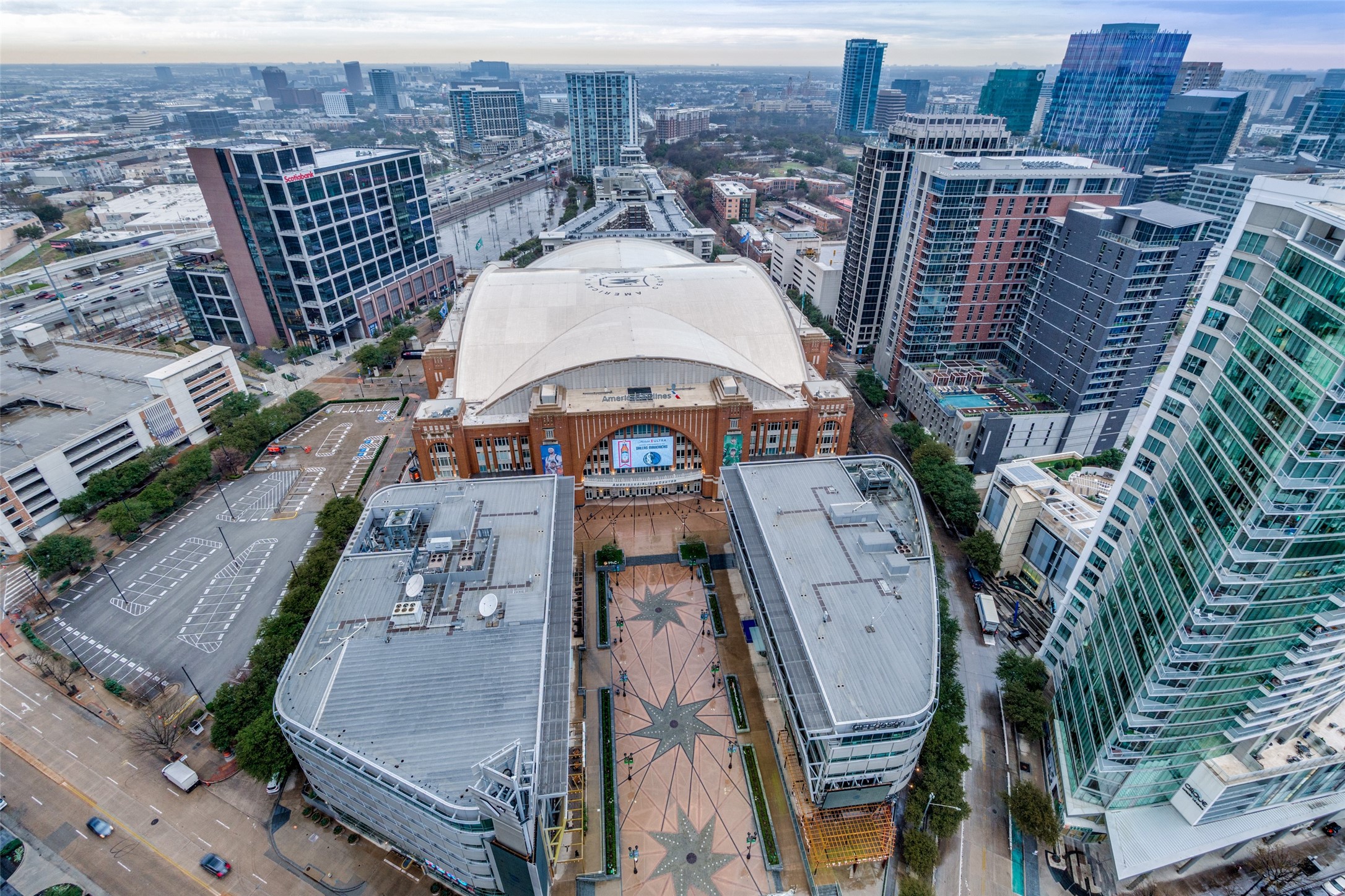 2430 Victory Park Lane Dallas TX 75219