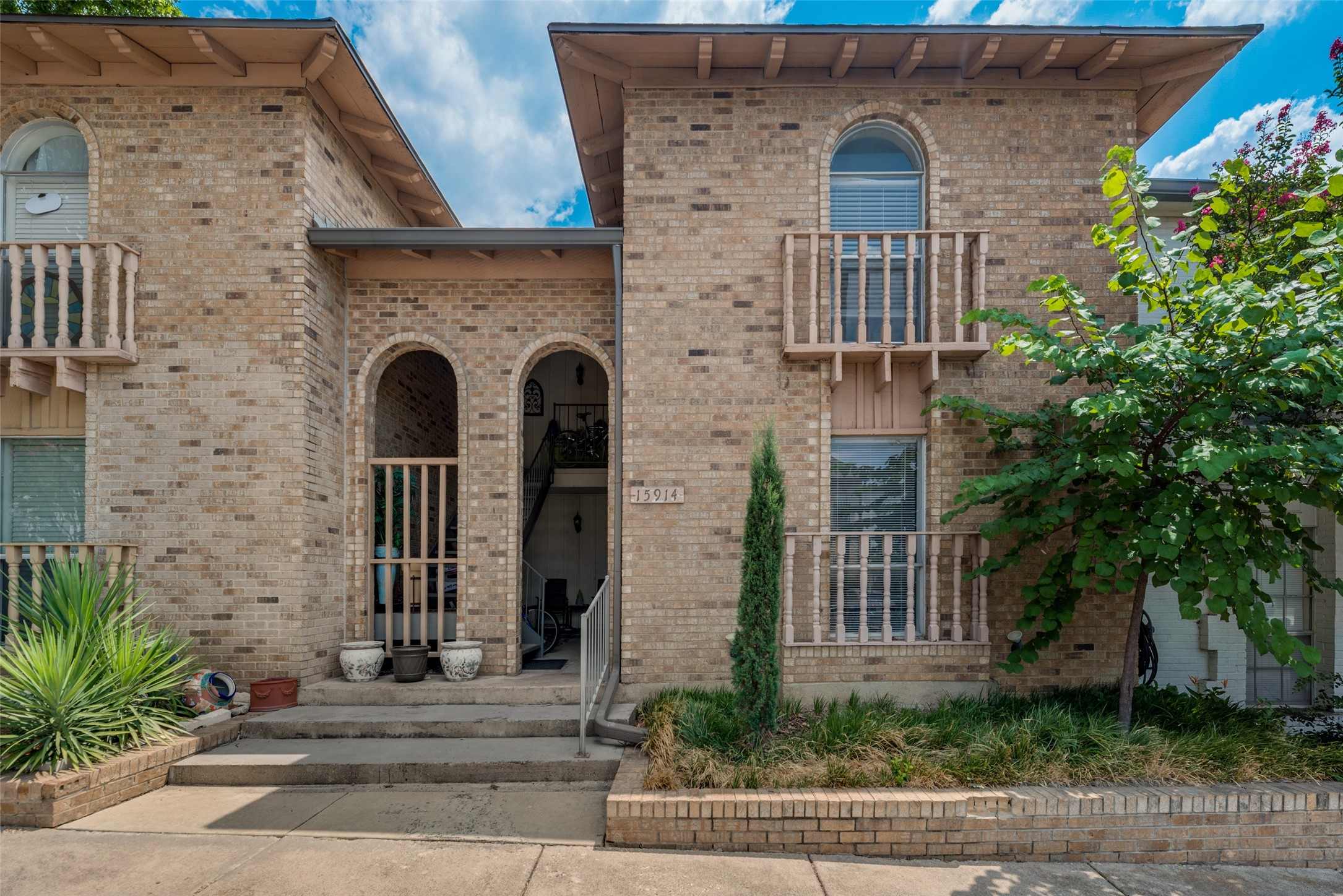 15914 Stillwood Street Dallas TX 75248