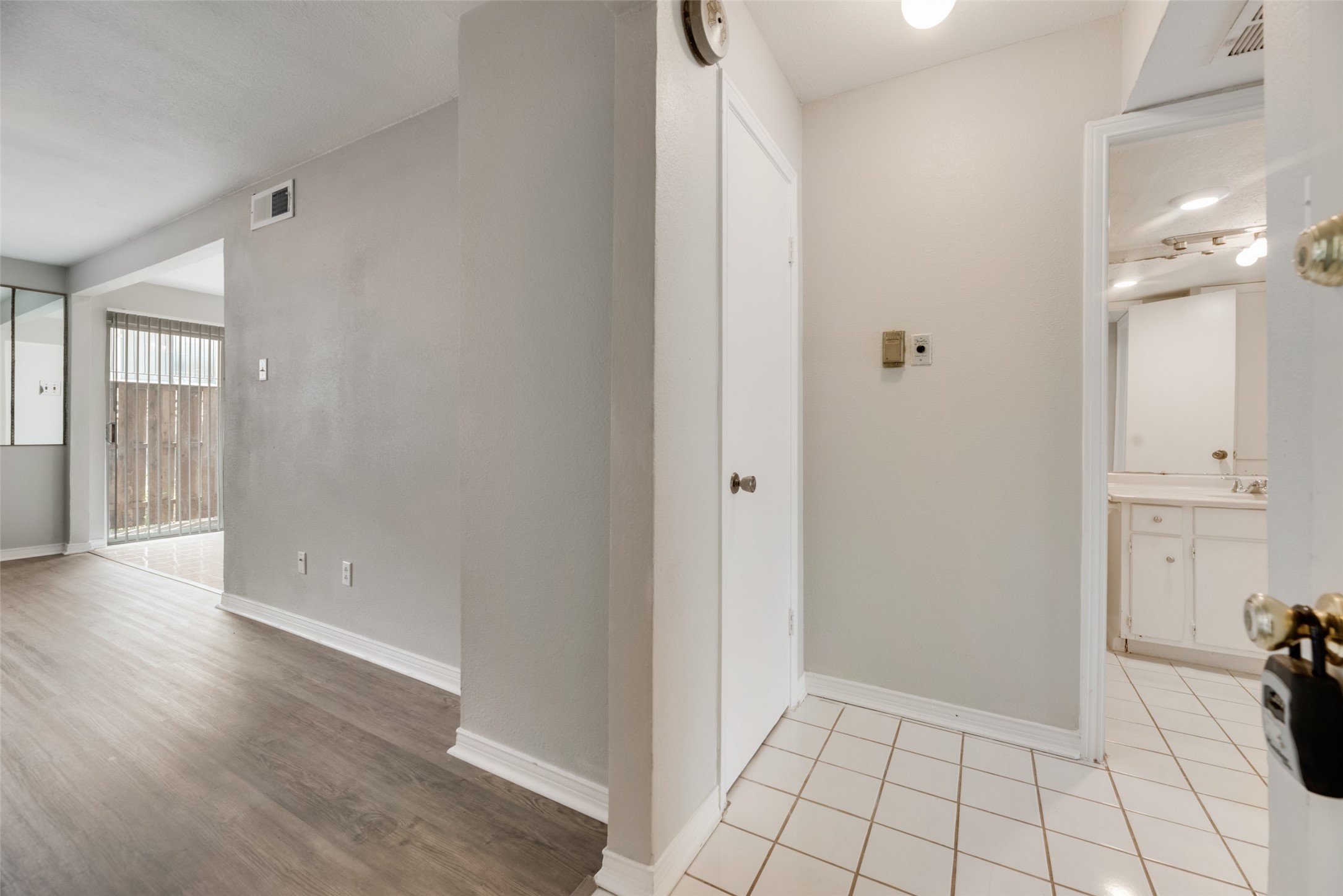 15914 Stillwood Street Dallas TX 75248