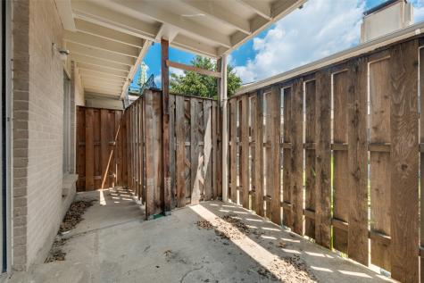 15914 Stillwood Street Dallas TX 75248