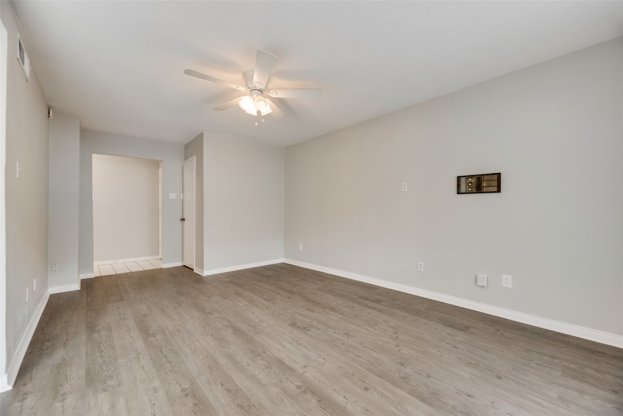 15914 Stillwood Street Dallas TX 75248