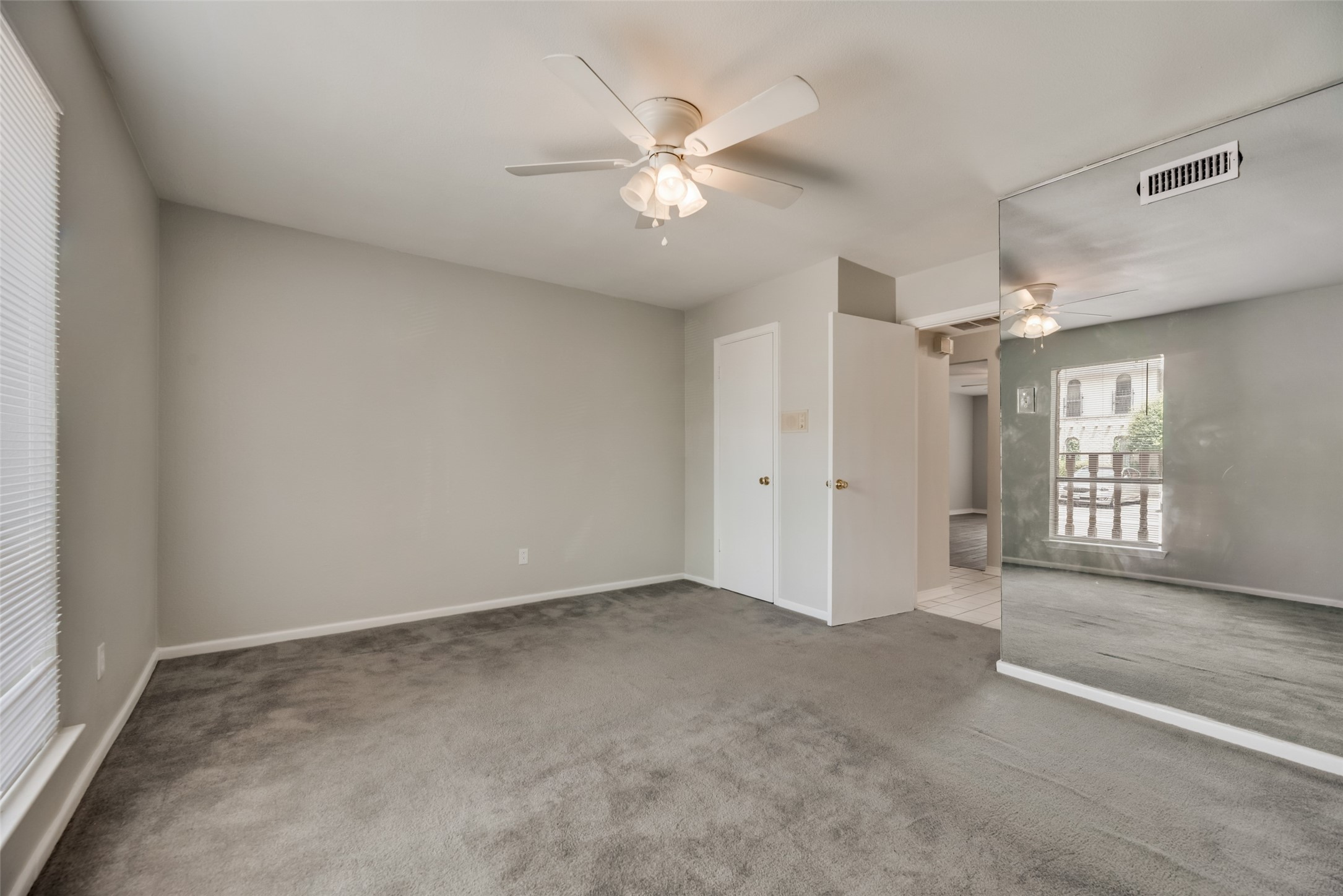 15914 Stillwood Street Dallas TX 75248