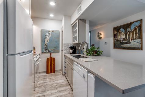 4851 Cedar Springs Road Dallas TX 75219