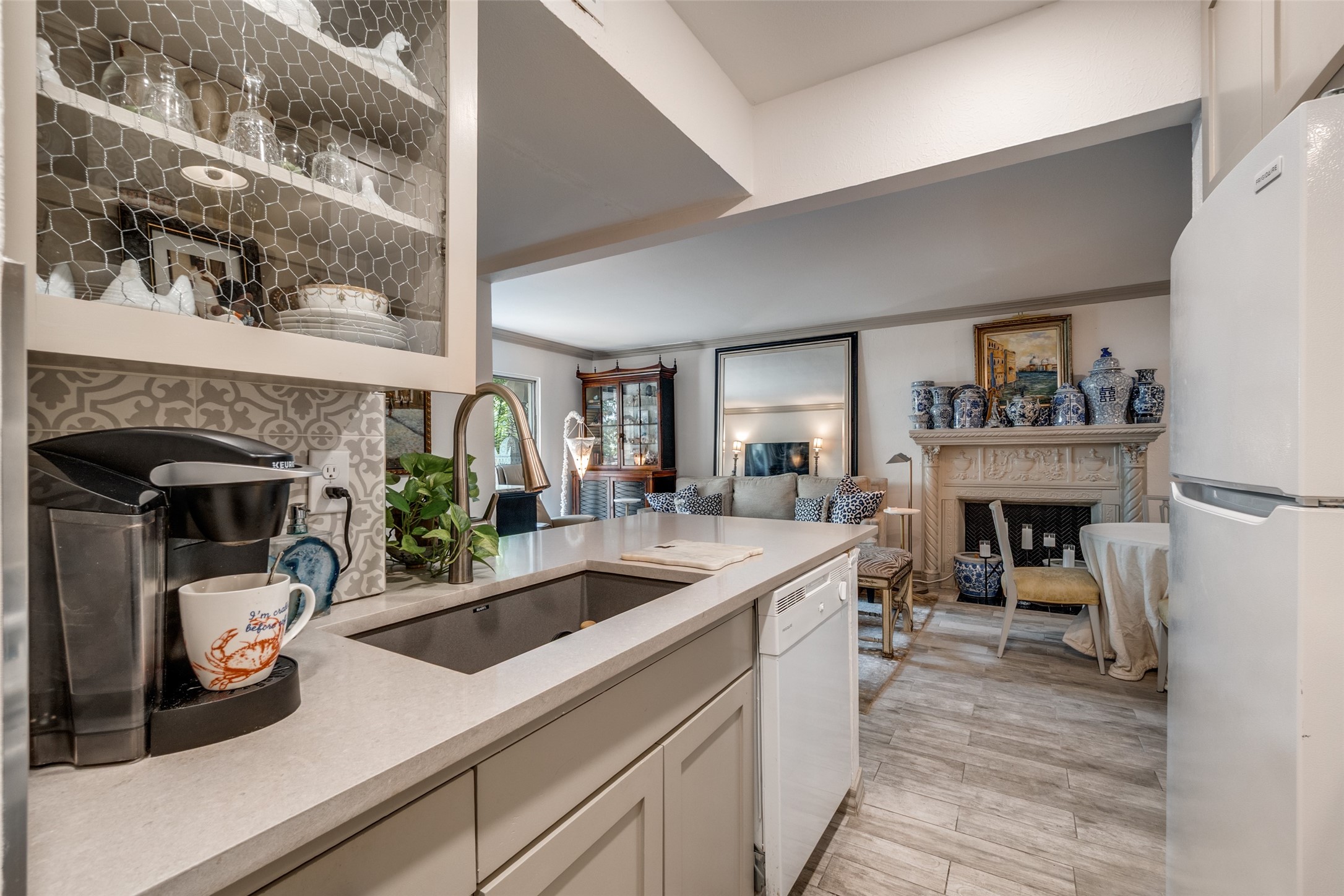 4851 Cedar Springs Road Dallas TX 75219