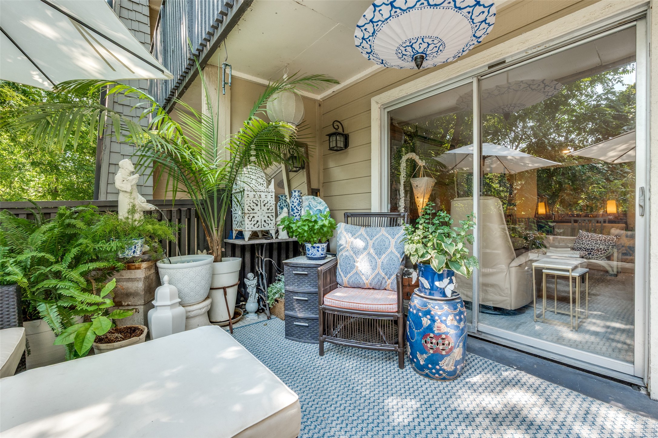 4851 Cedar Springs Road Dallas TX 75219