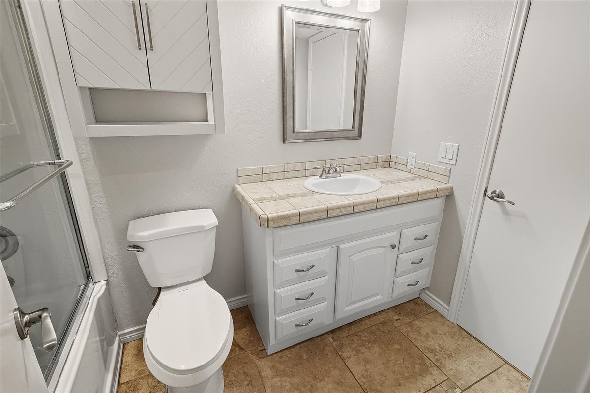 1609 Marsh Lane Carrollton TX 75006