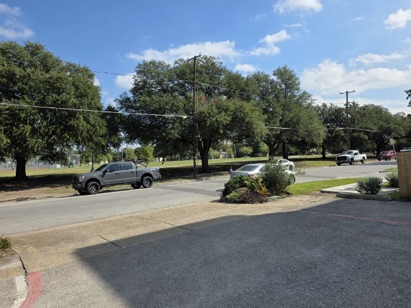 1503 N Garrett Avenue Dallas TX 75206