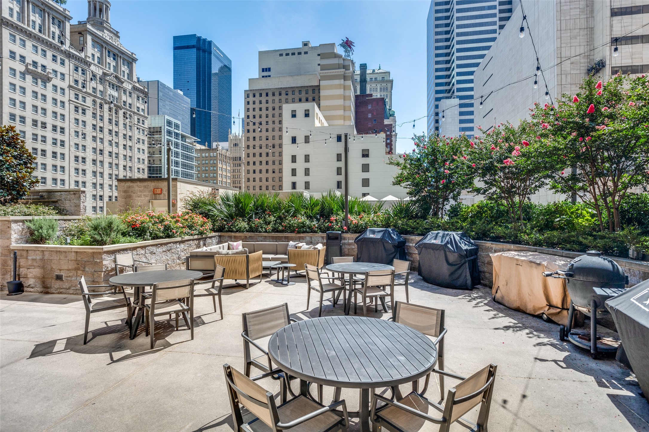 1200 Main Street Dallas TX 75202