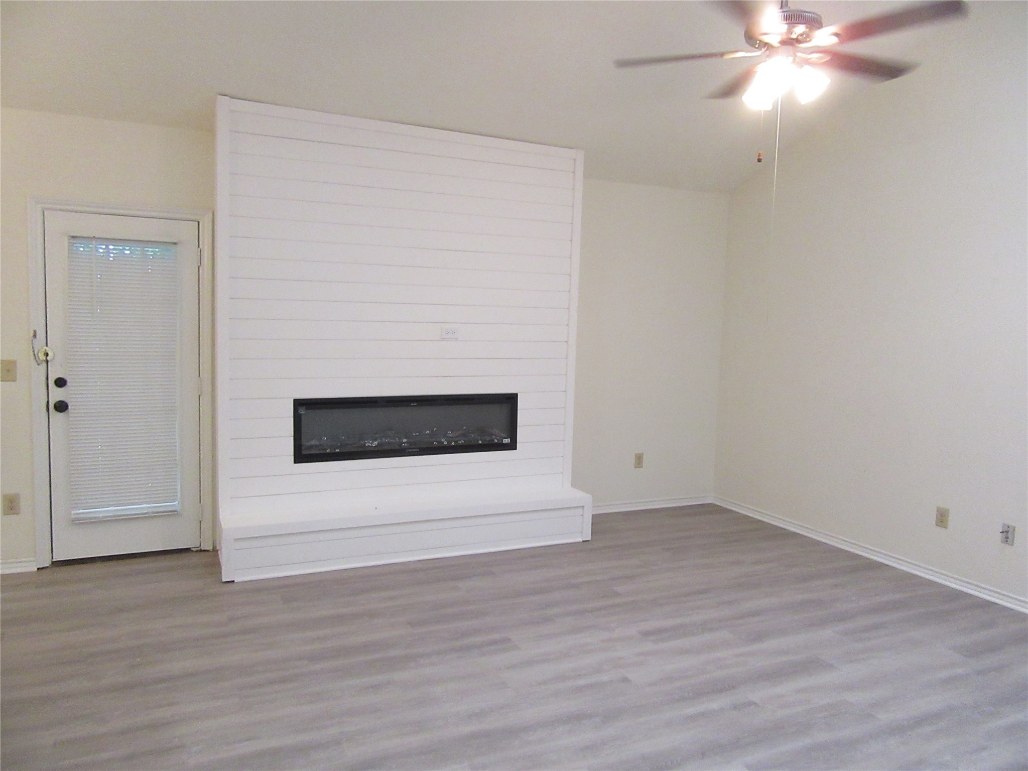 7522 Holly Hill Drive Dallas TX 75231