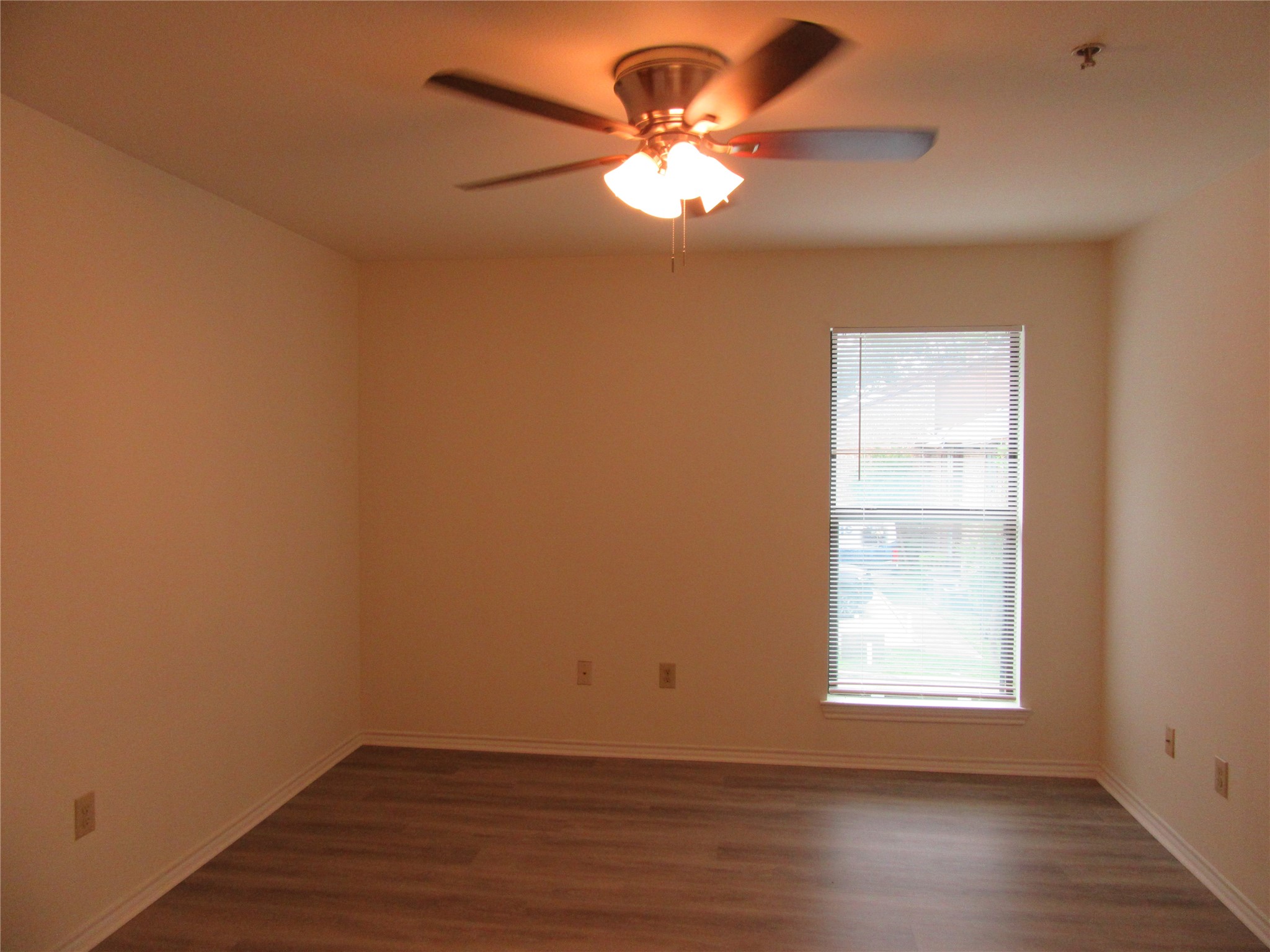 7522 Holly Hill Drive Dallas TX 75231