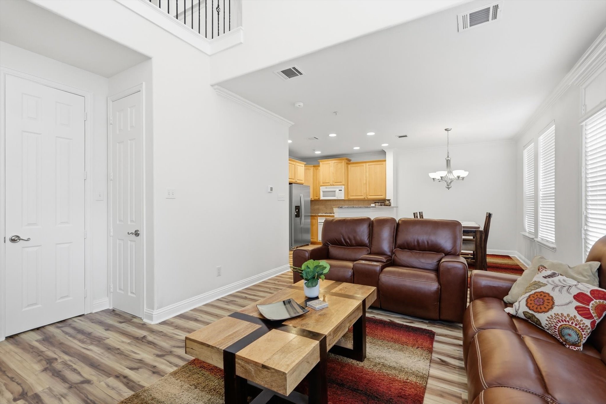 2535 Champagne Drive Irving TX 75038