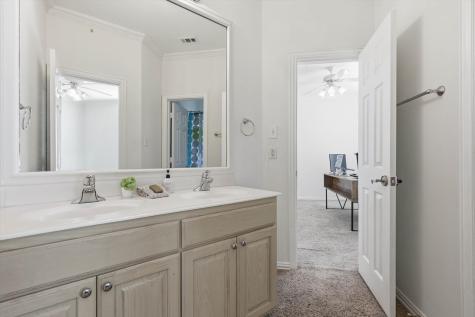 2535 Champagne Drive Irving TX 75038