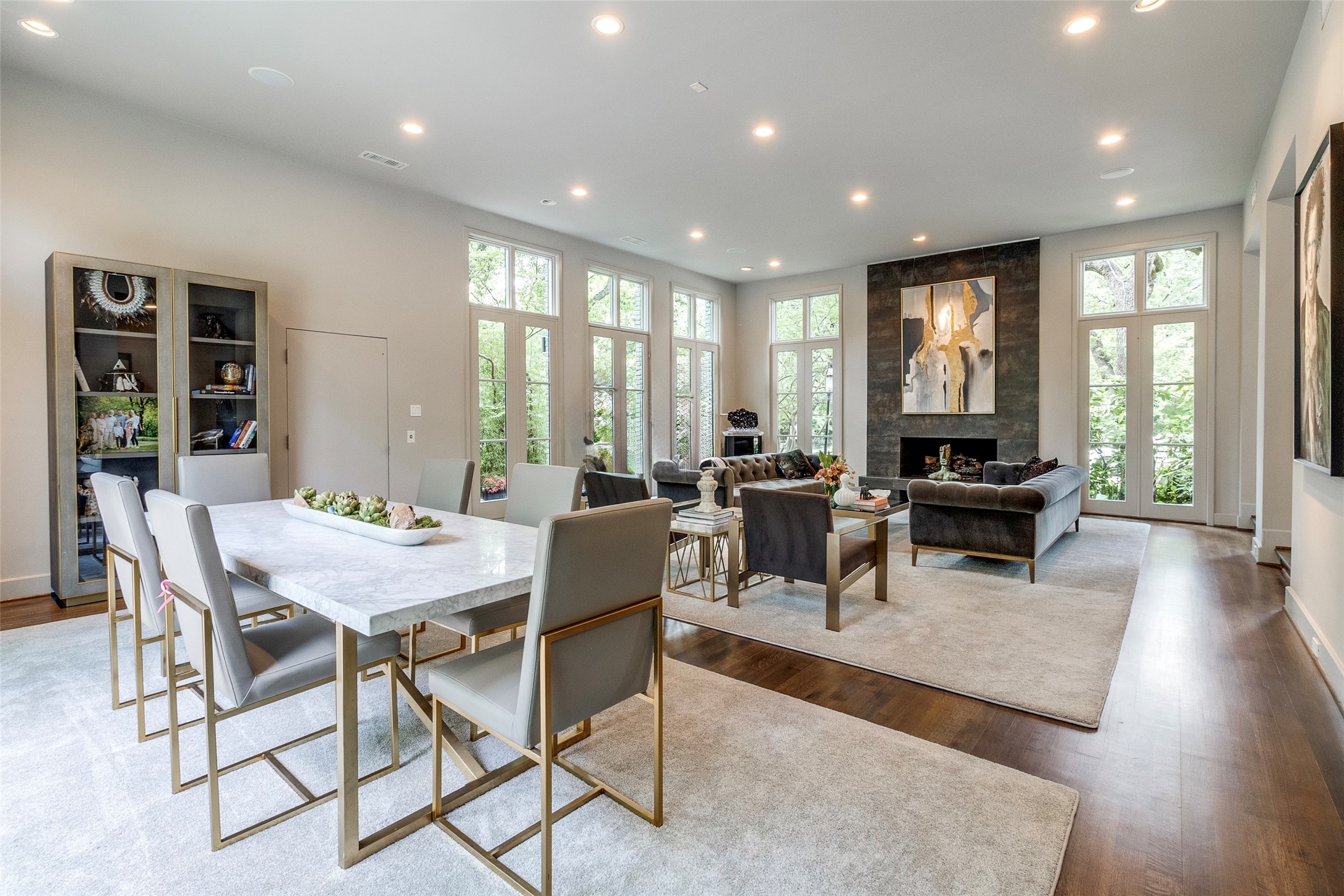 4678 Christopher Place Dallas TX 75204