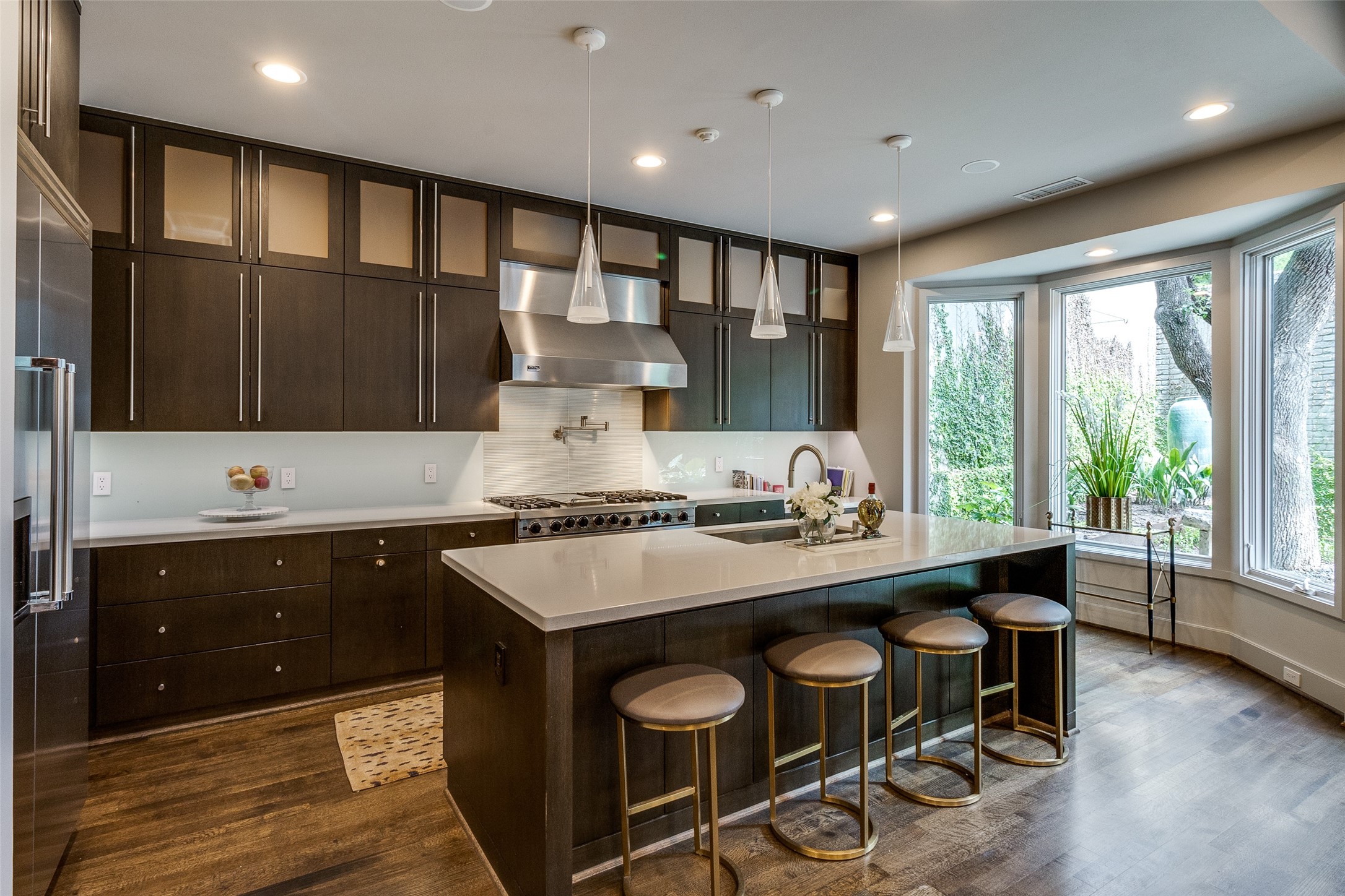 4678 Christopher Place Dallas TX 75204