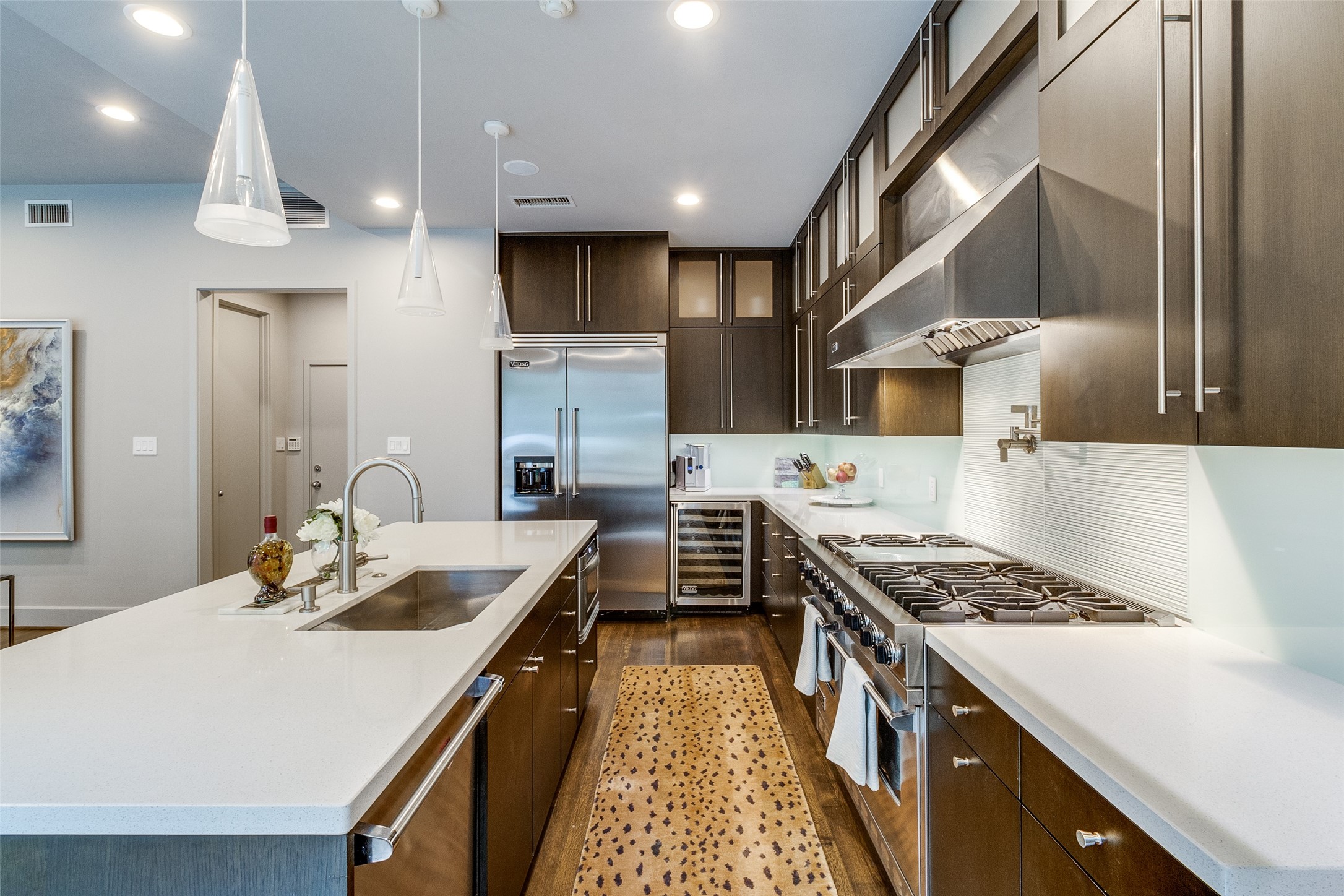 4678 Christopher Place Dallas TX 75204