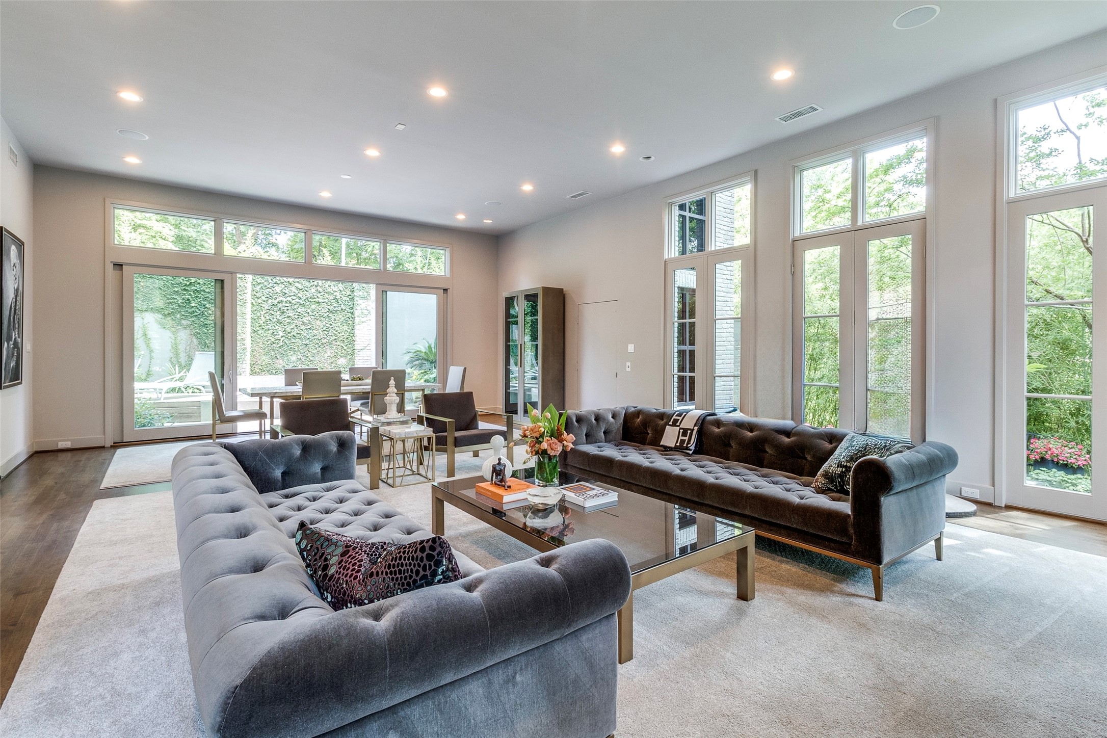 4678 Christopher Place Dallas TX 75204