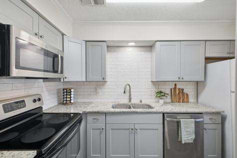 907 Roaring Springs Road Fort Worth TX 76114