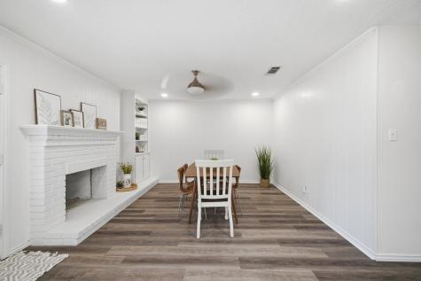 907 Roaring Springs Road Fort Worth TX 76114
