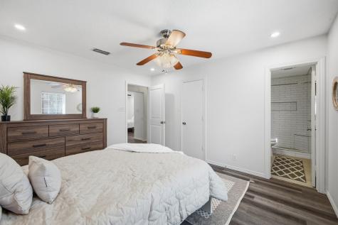 907 Roaring Springs Road Fort Worth TX 76114