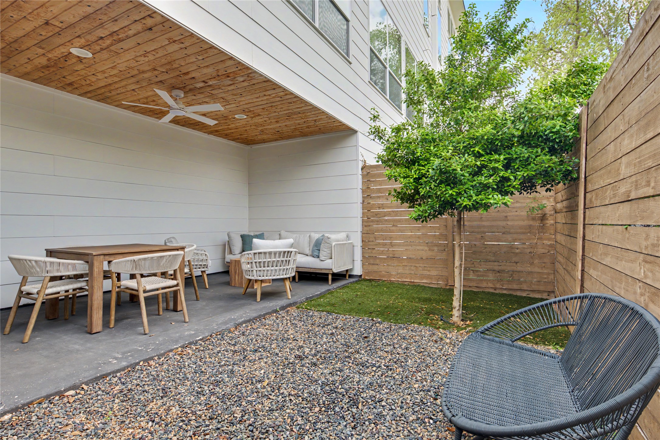 5811 Lindell Avenue Dallas TX 75206