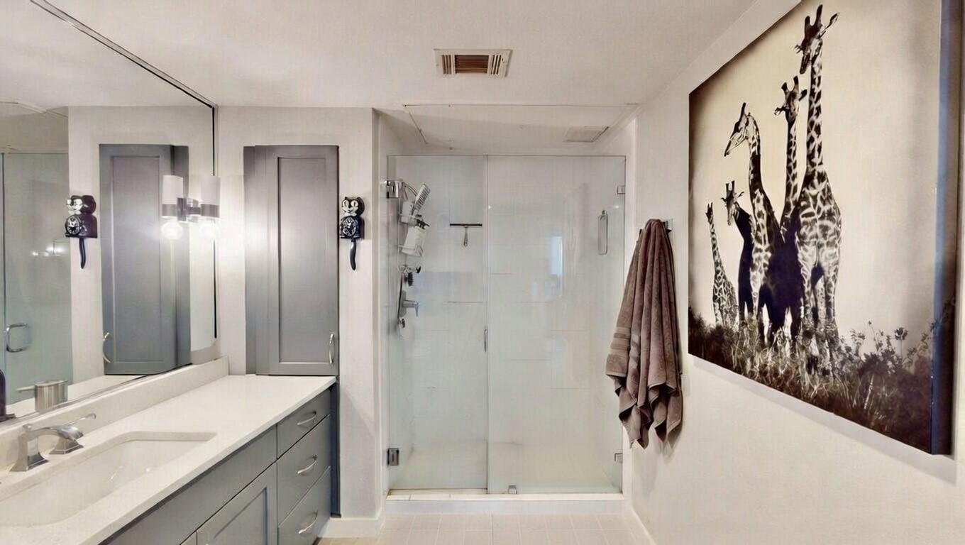 5609 Smu Boulevard Dallas TX 75206