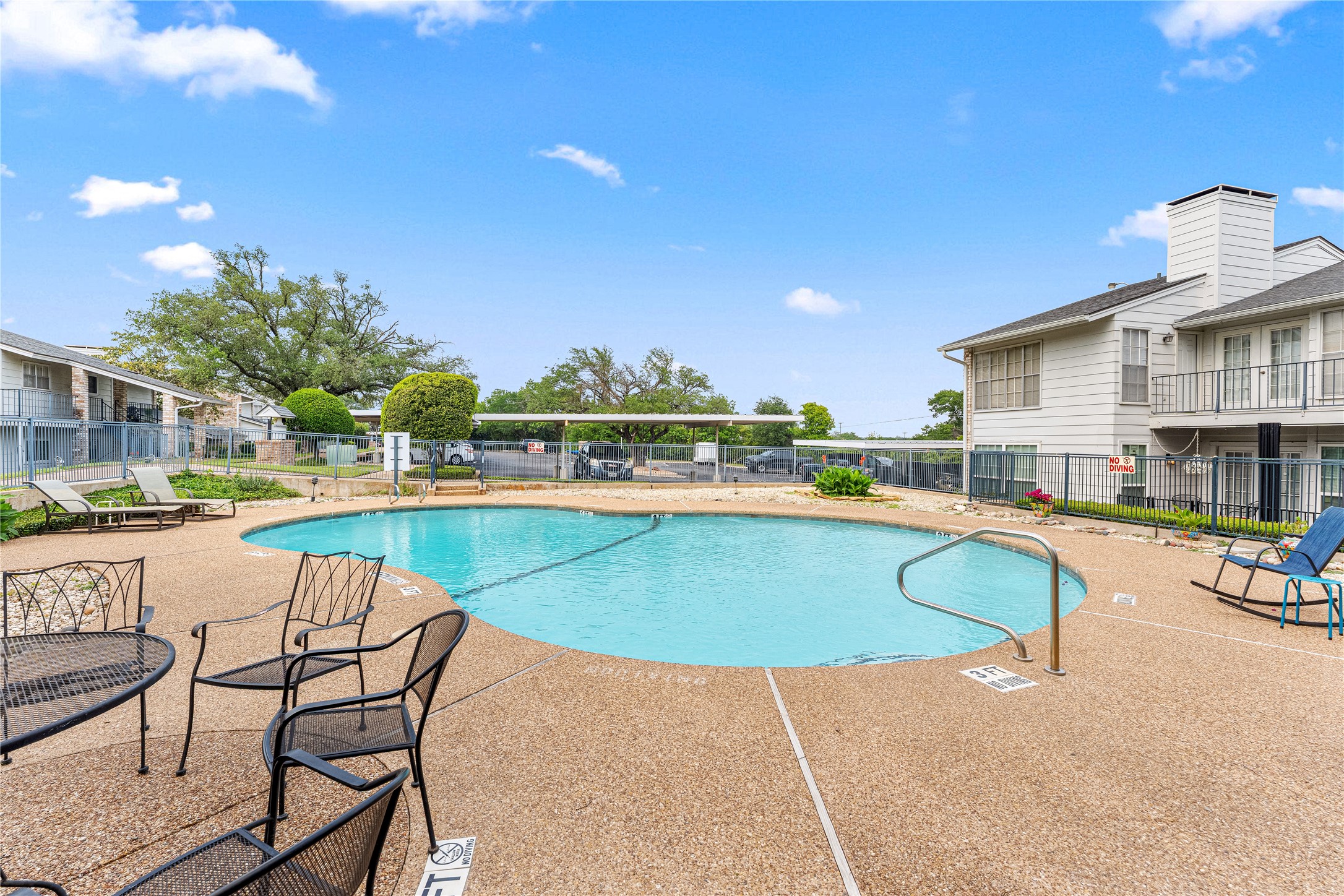 2907 Lake Shore Waco TX 76708
