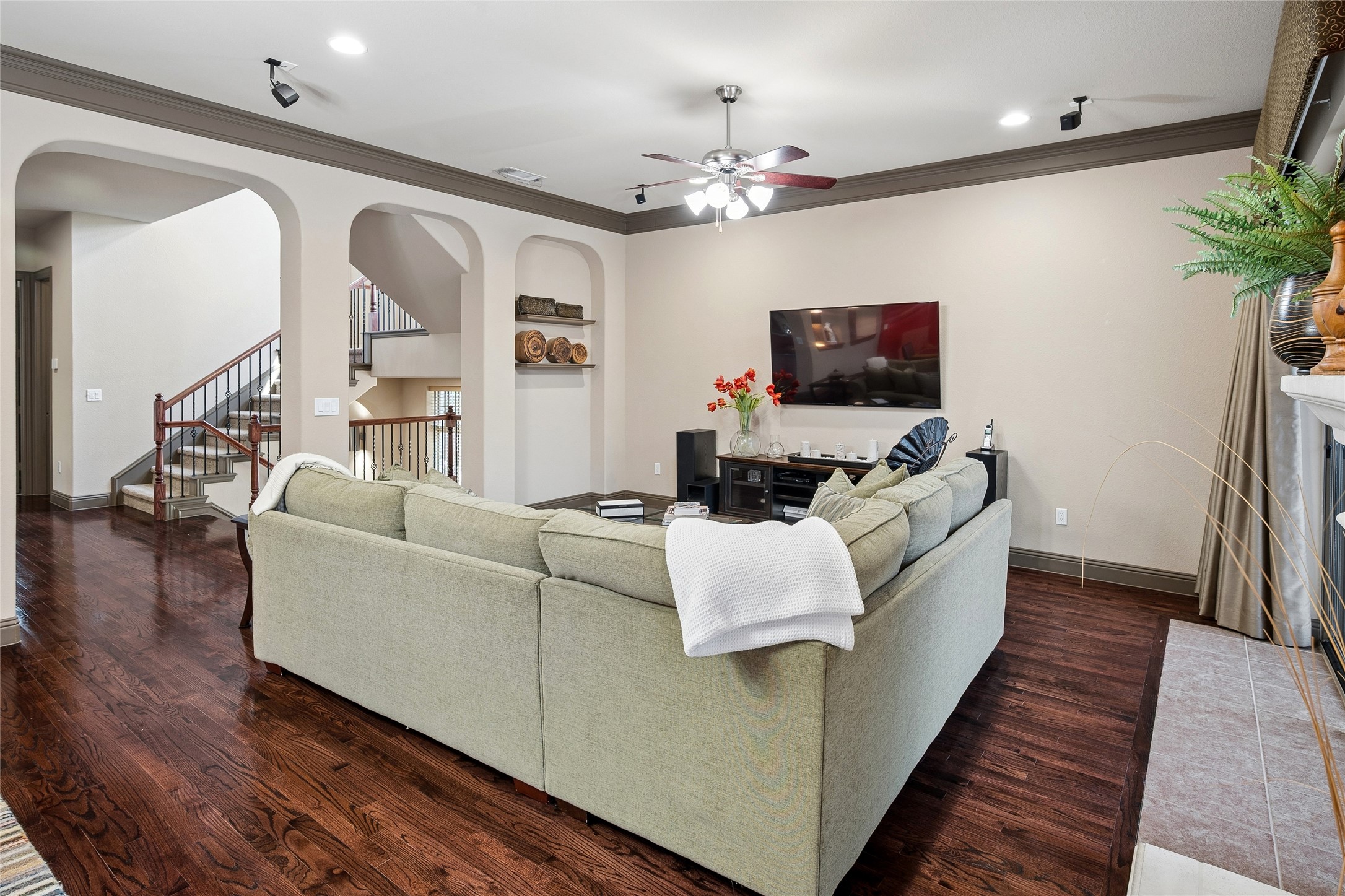 835 Rockingham Drive Irving TX 75063