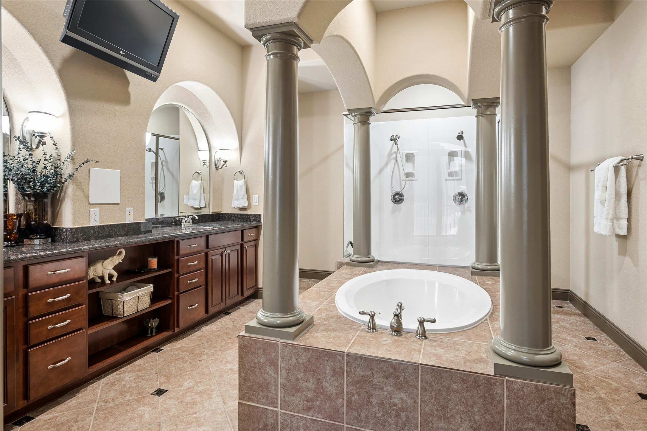 835 Rockingham Drive Irving TX 75063