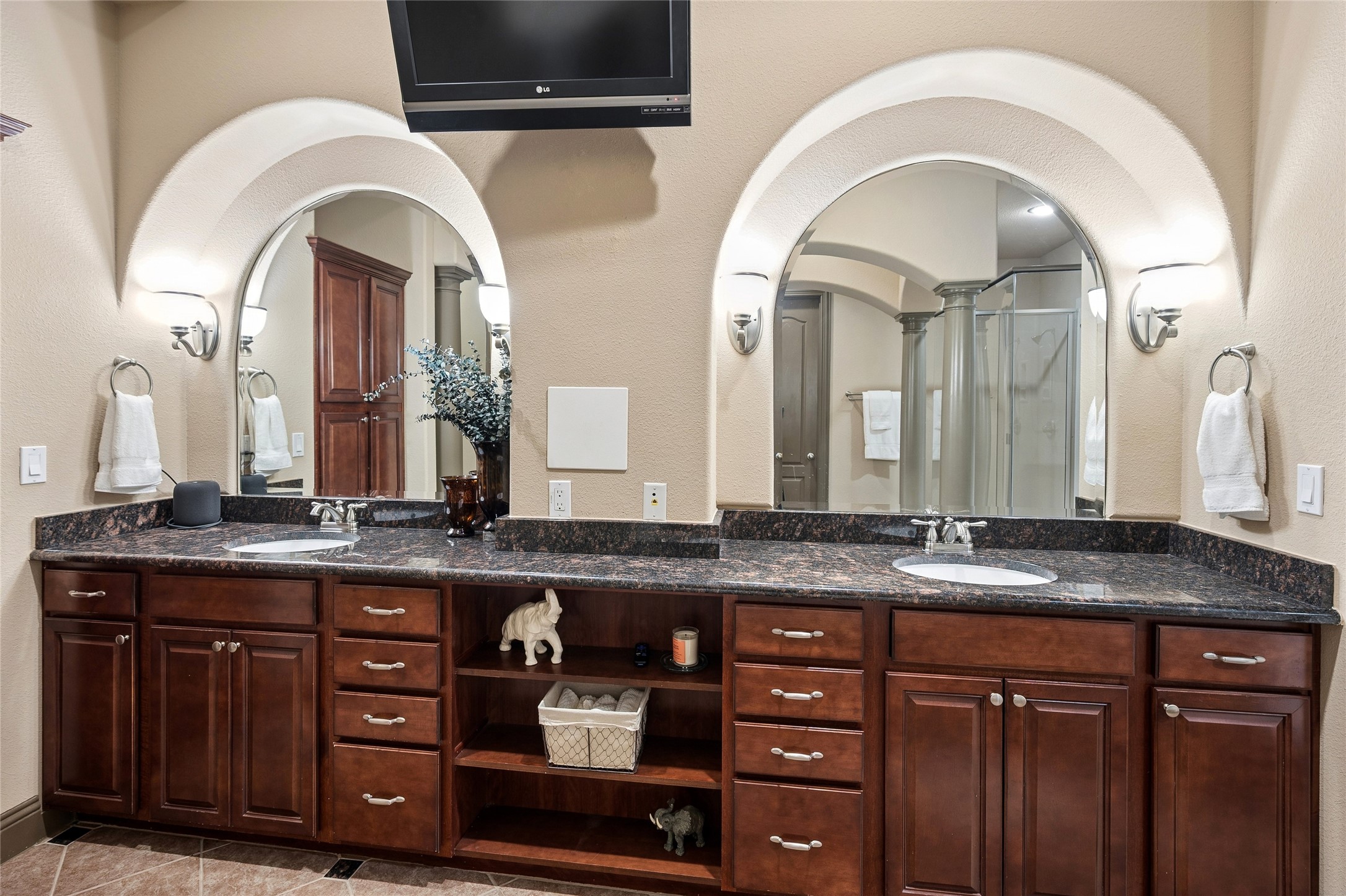 835 Rockingham Drive Irving TX 75063