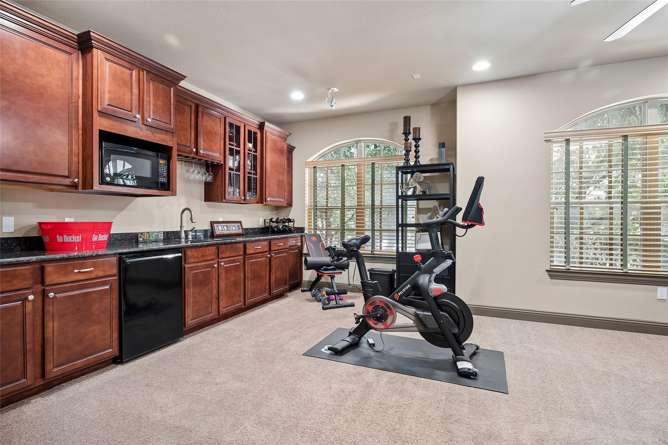 835 Rockingham Drive Irving TX 75063