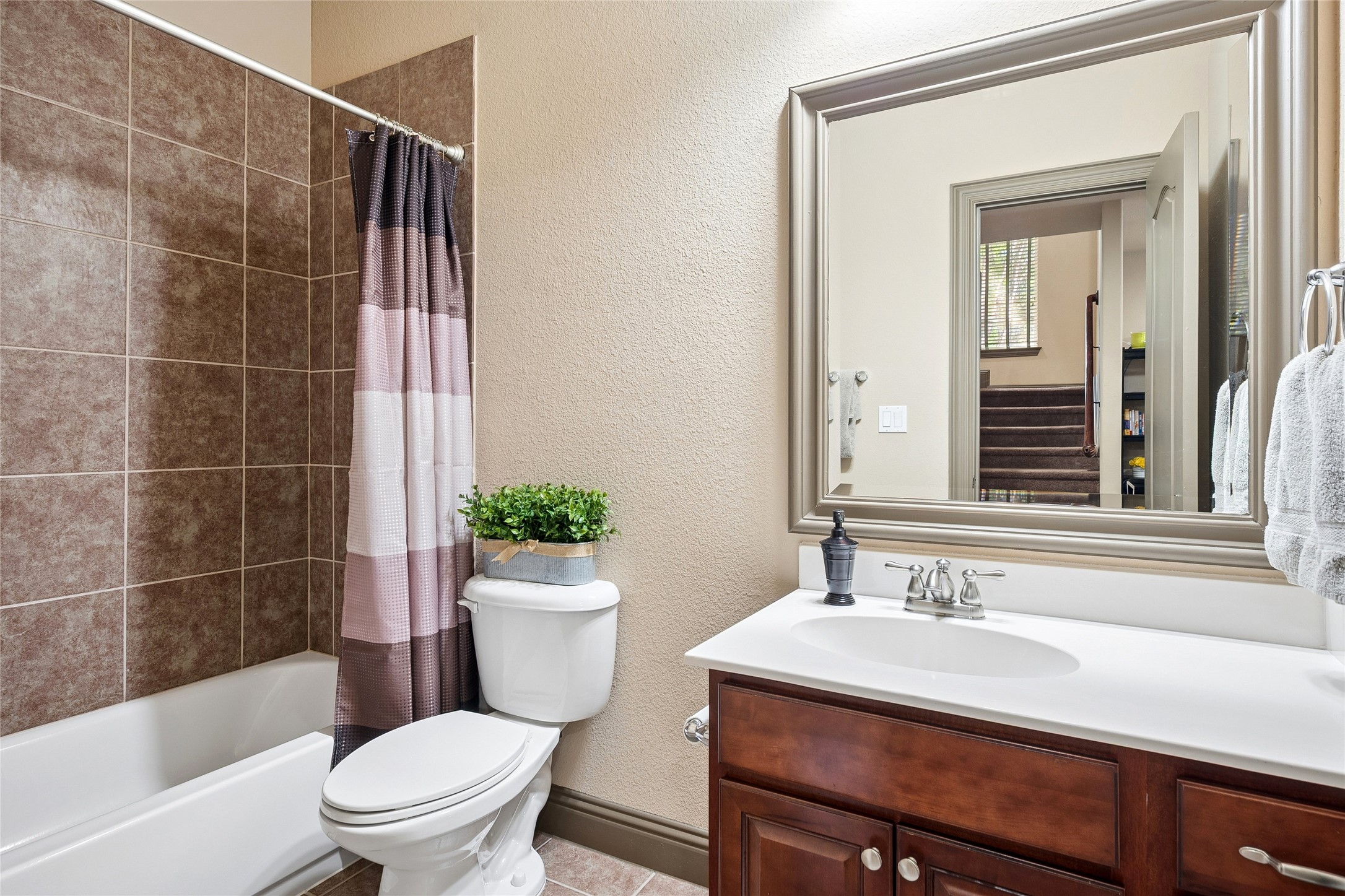 835 Rockingham Drive Irving TX 75063